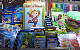 askartelutarvikkeita