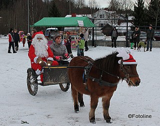 Joulutori J&auml;rvel&auml;