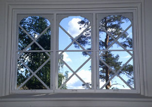 K&auml;rk&ouml;l&auml;n kirkko