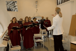 K&auml;rk&ouml;l&auml;n kirkko